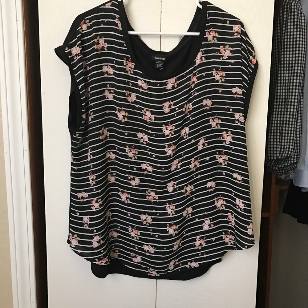 Torrid shirt