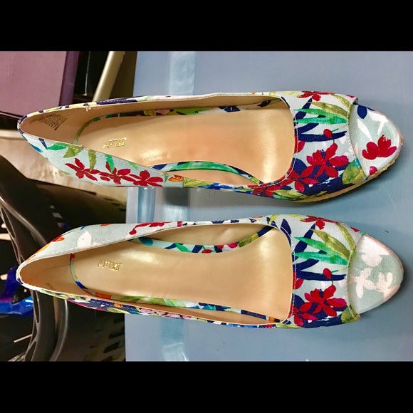 Brand New Apt 9 Heels 👠 - Picture 4 of 4