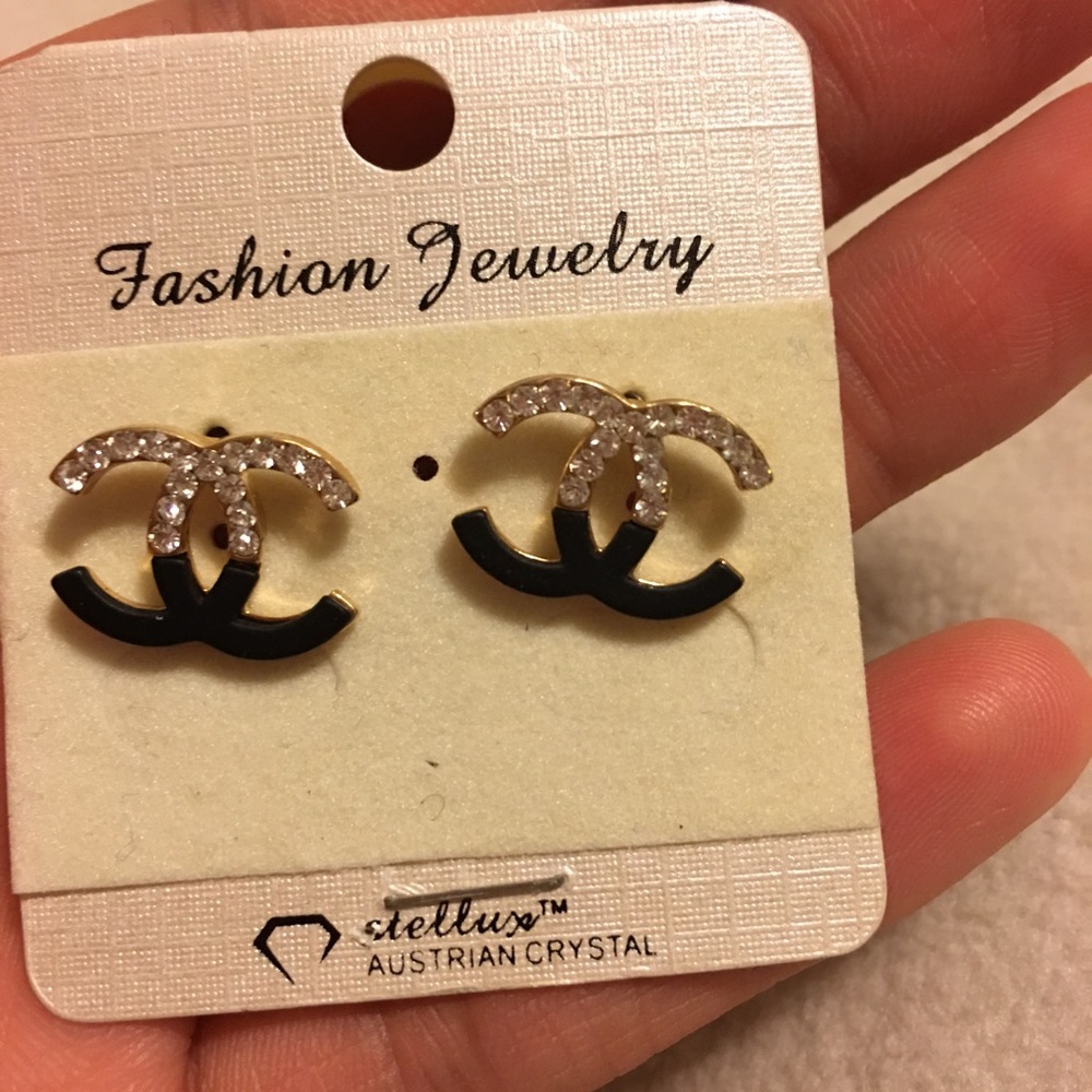 Earrings - Picture 2 of 2