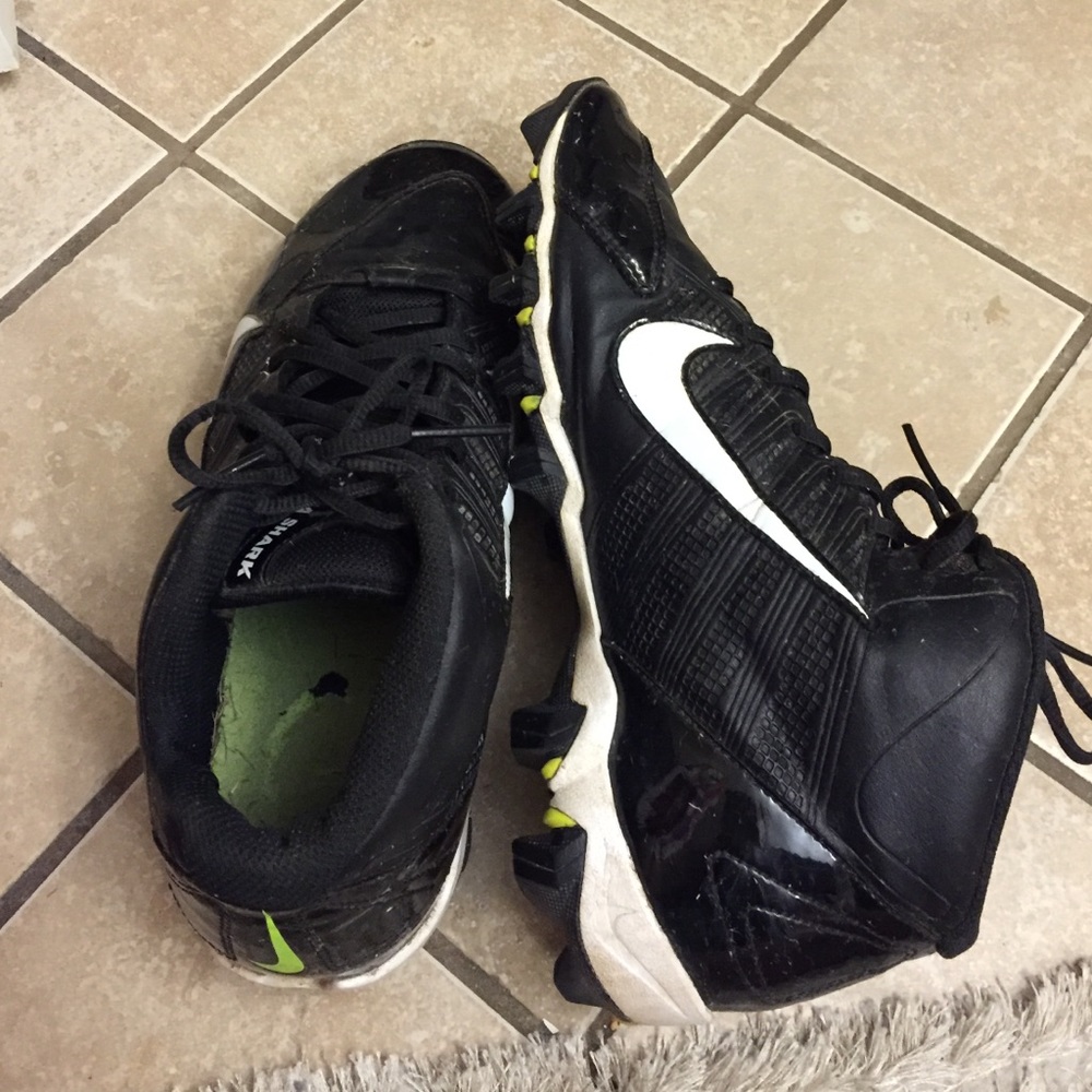 Men's Nike football cleats