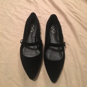 Black Mary Jane flats