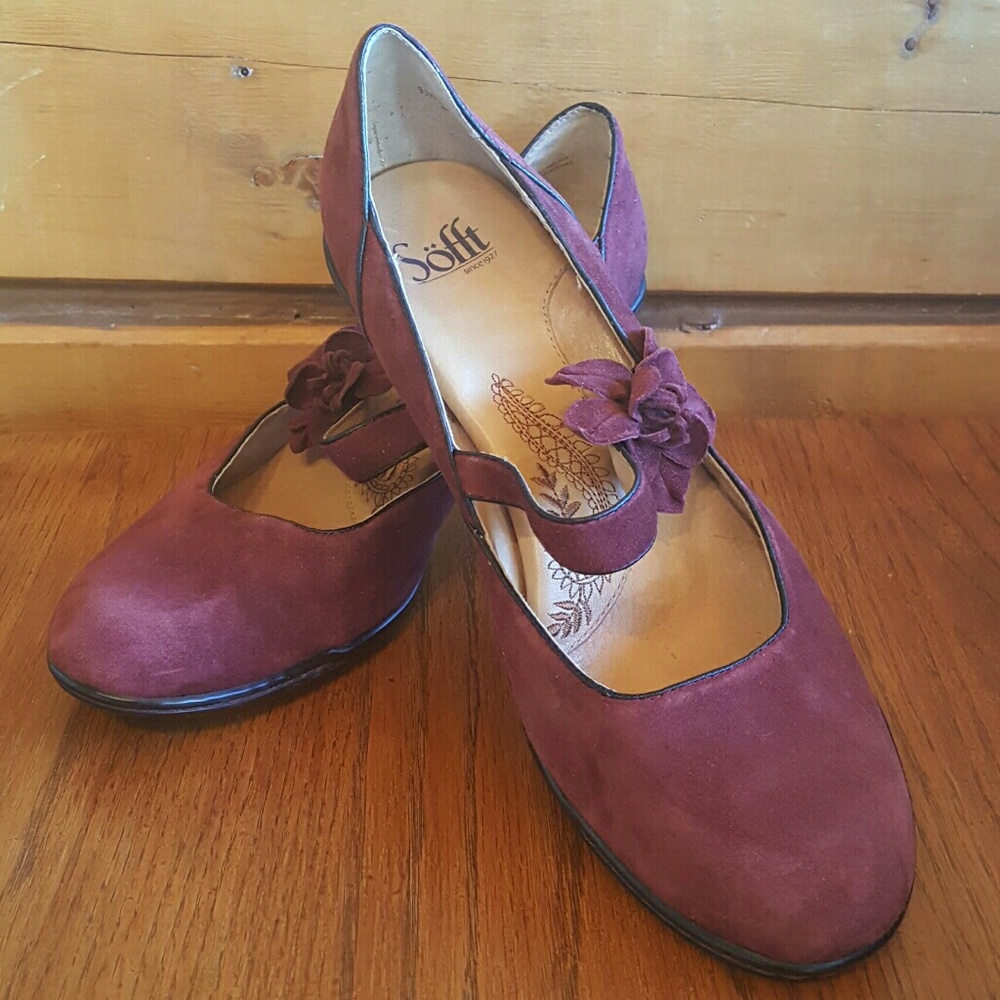 Sofft Suede leather Mary Janes with