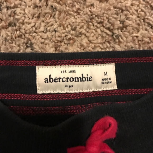 Abercrombie Kids sweat pants - Picture 3 of 3