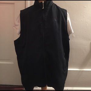 Black golf vest