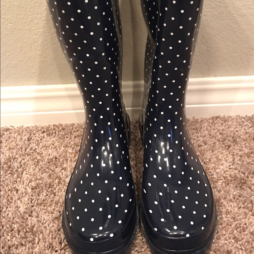 NWOT Navy Polka Dot Rain Boots ☔️