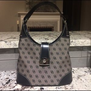 Dooney and Bourke Authentic Purse