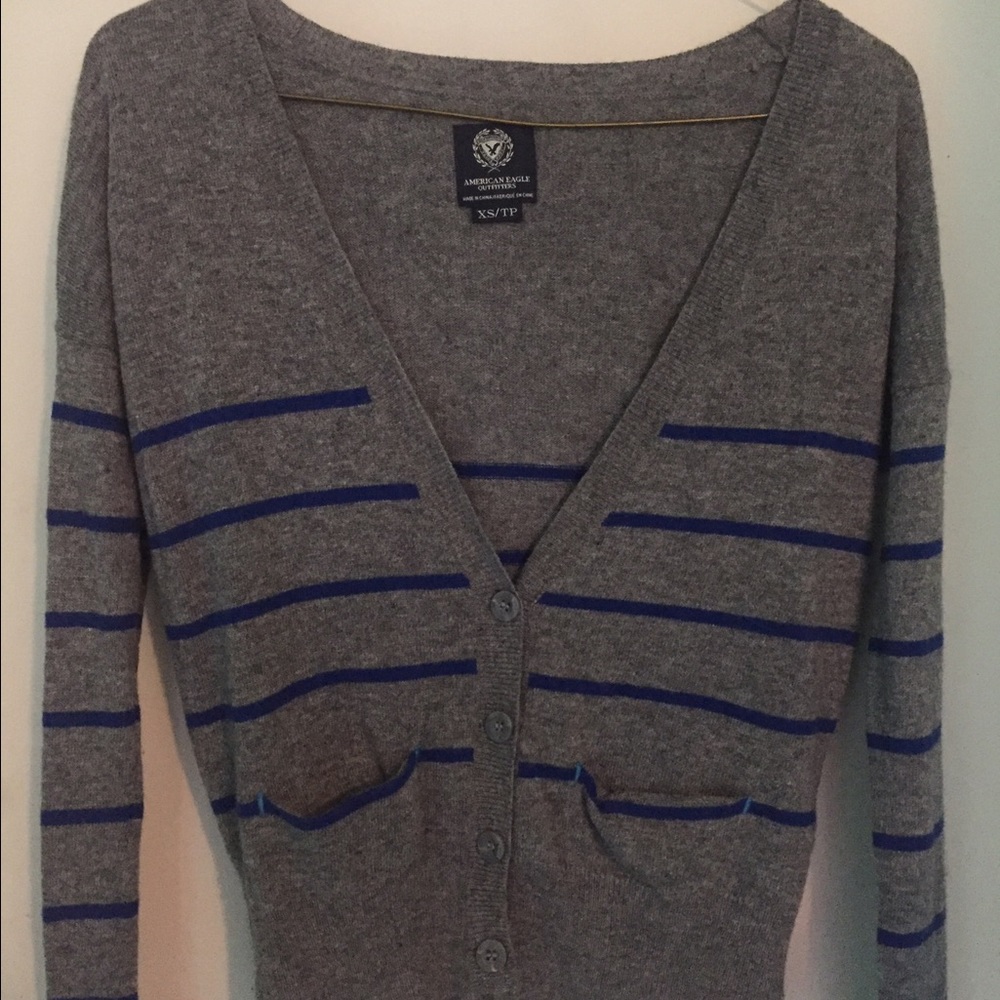 AE sweater