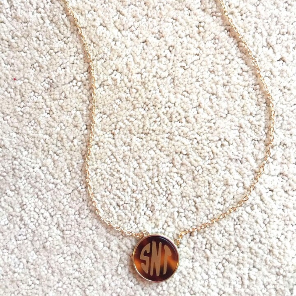 Monogram Tortoise Shell Necklace - Picture 4 of 6