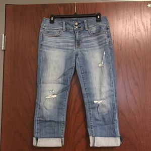American Eagle Artist distressed crop jeans