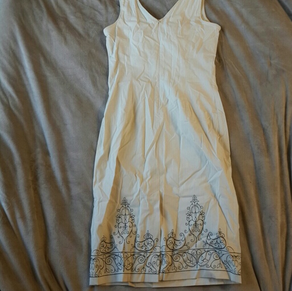 Embroidered Express Dress - Picture 2 of 4