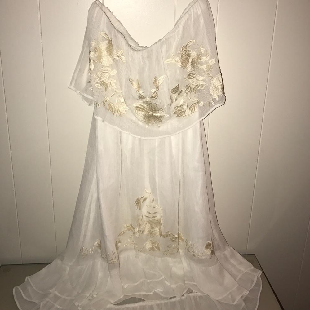 Arden B. Dress