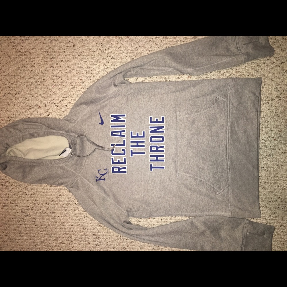 "Reclaim the crown" KC royals sweatshirt