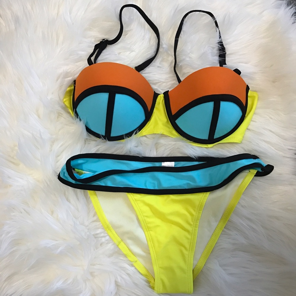 🎉 SALE Sexy Padded color block bikini 👙