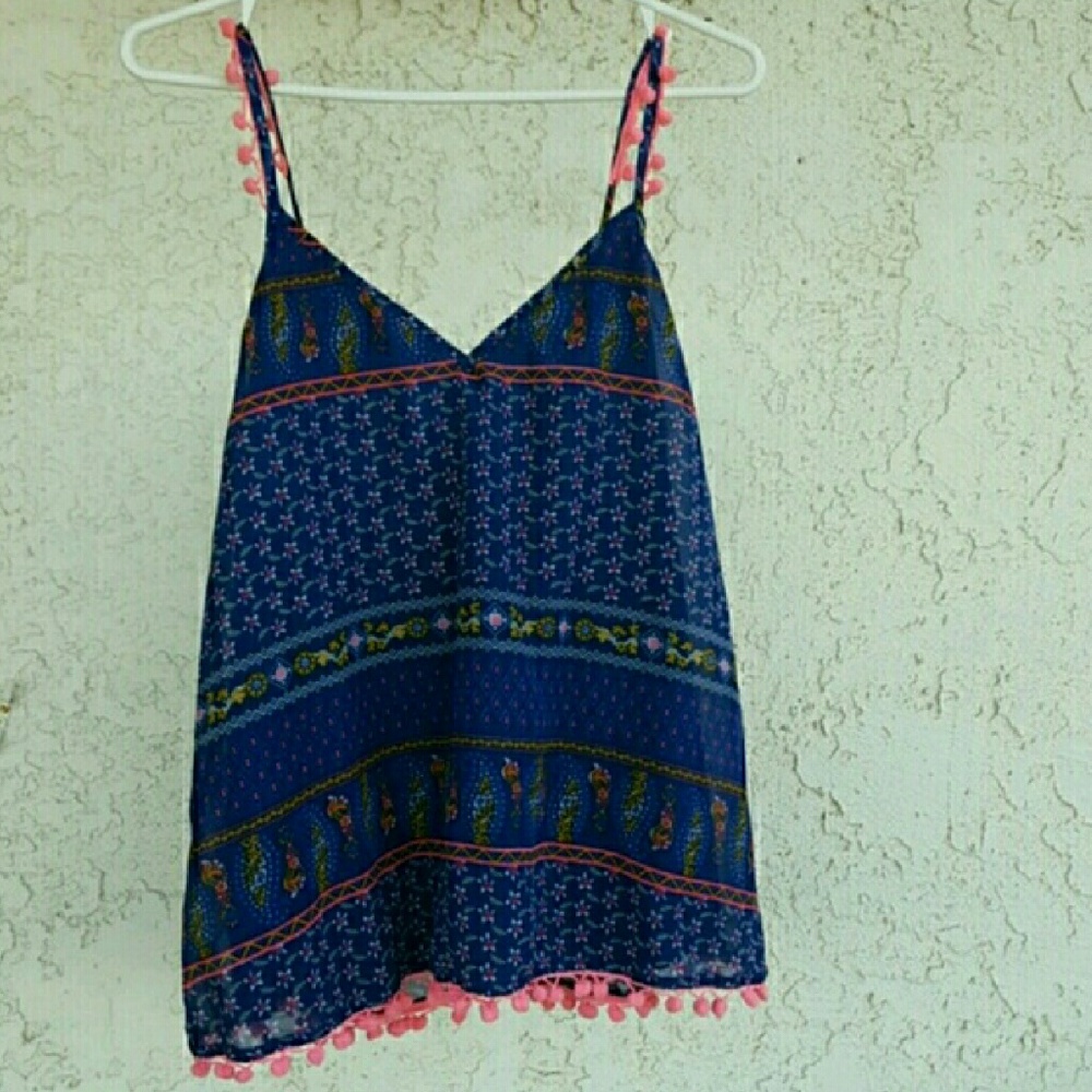 NWT cute boho top.