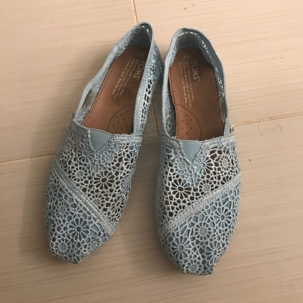 Baby blue lace Toms