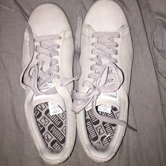 Never worn, grey suede pumas! - Picture 2 of 2
