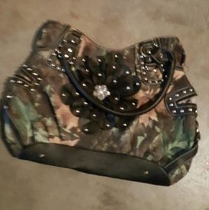 Camo purse