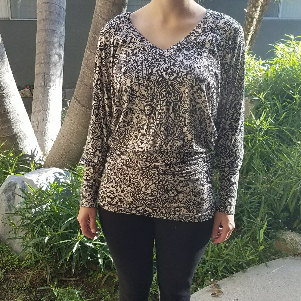 SOLD Patterned tunic shirt