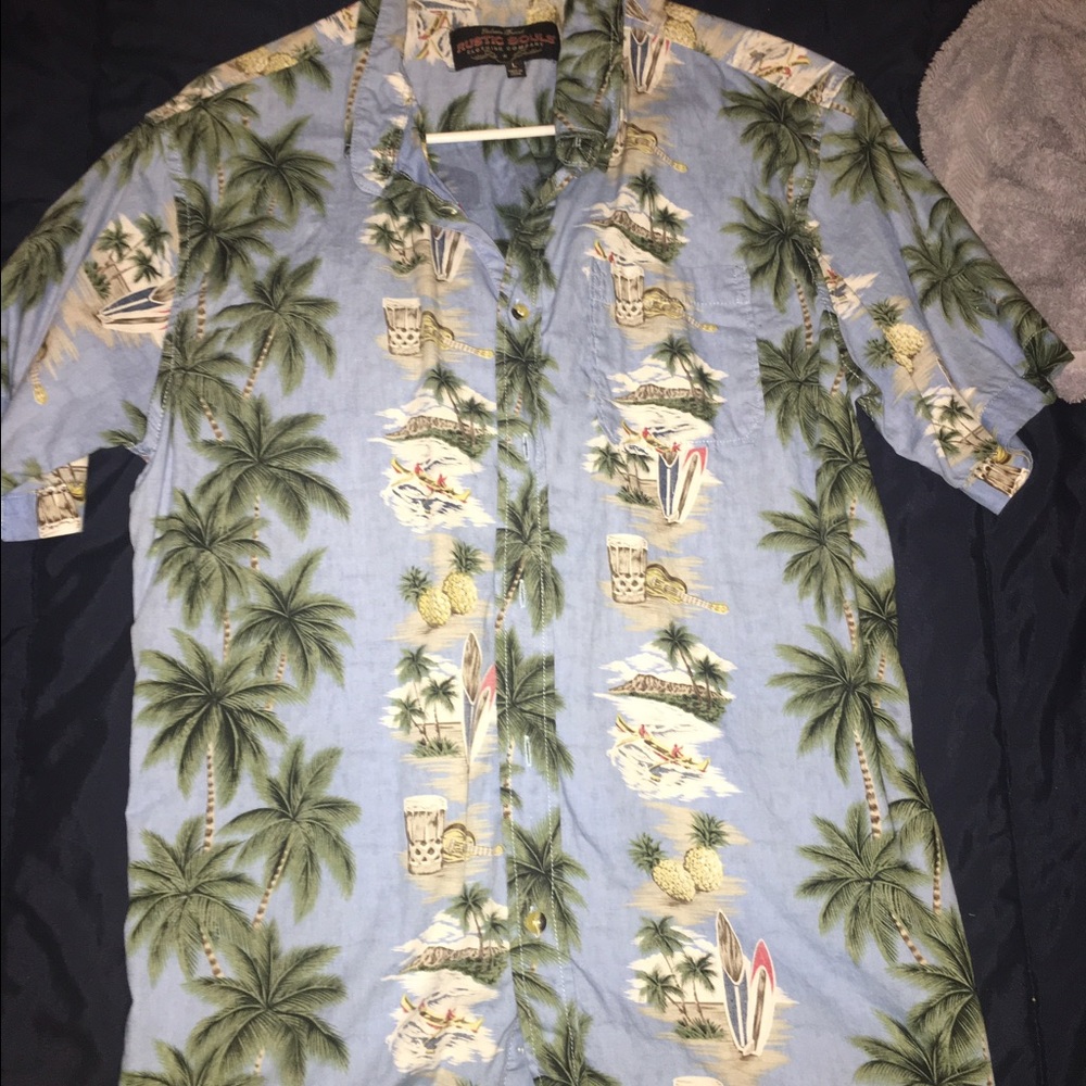 New Hawaiin button up shirt