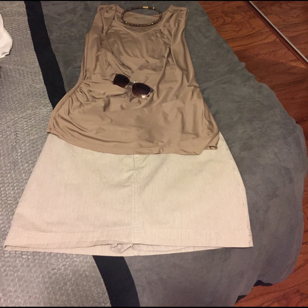 ST. John's Bay  skort  pinstripe cream.
