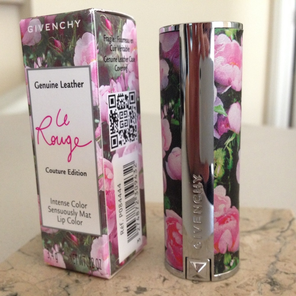 SOLD Givenchy Couture 205 Le Rouge Lipstick