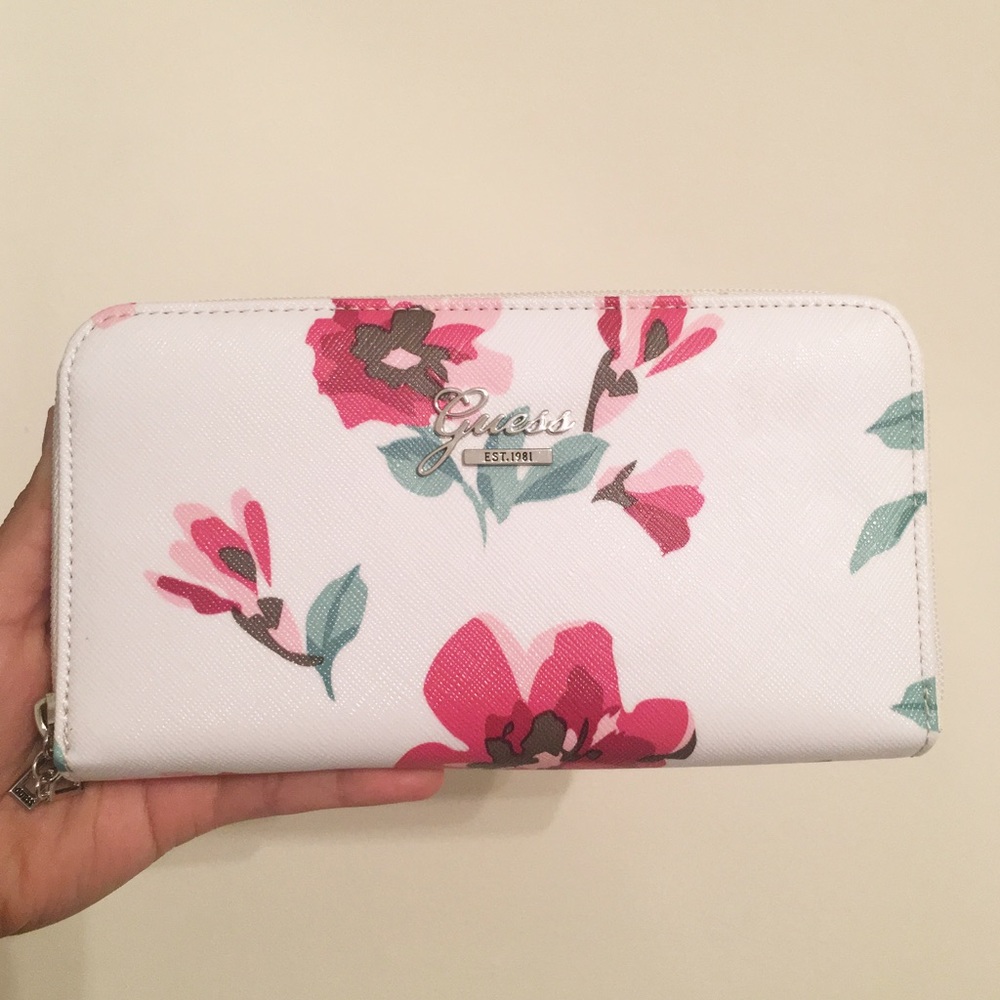 NWOT Floral wallet