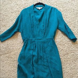 Trina Turk 100% silk size 2 turquoise dress
