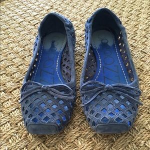 Royal blue suede flats💙