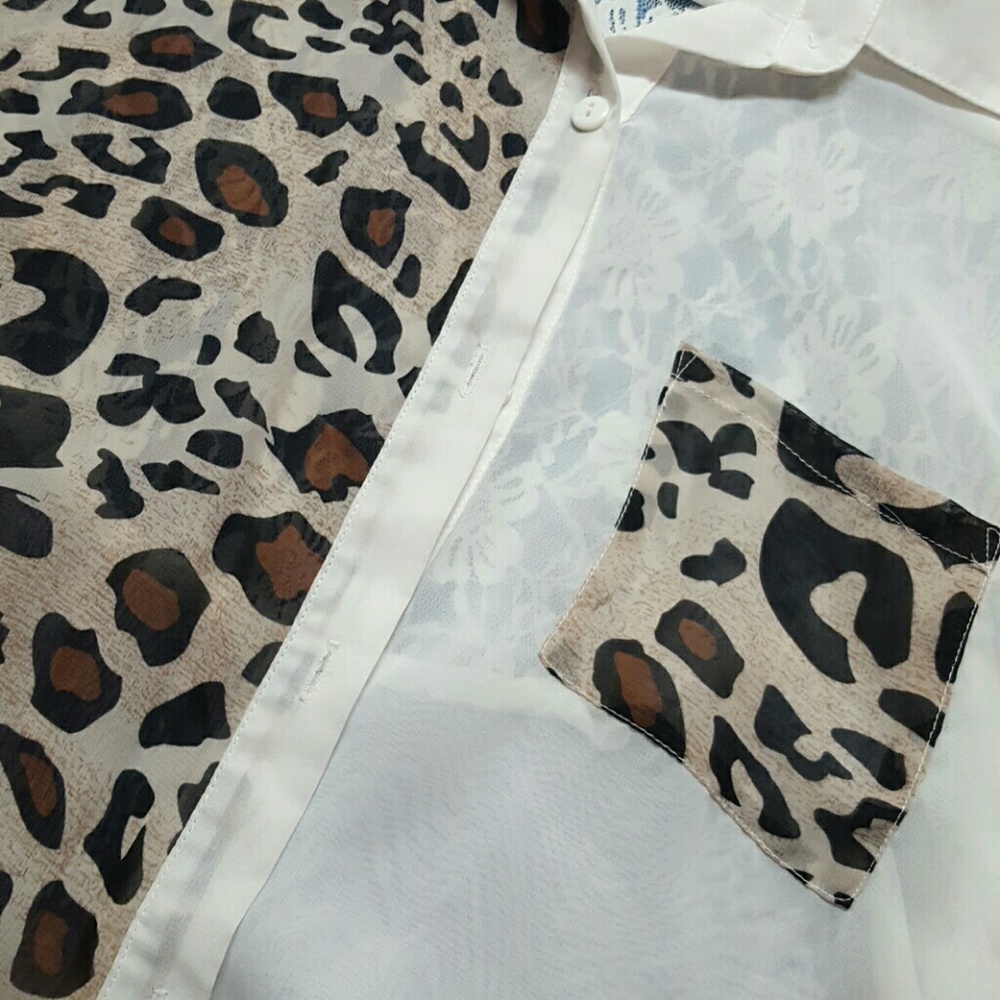 Button up blouse - Picture 2 of 4