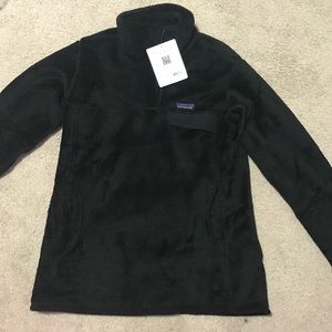 Patagonia Women's pull over L