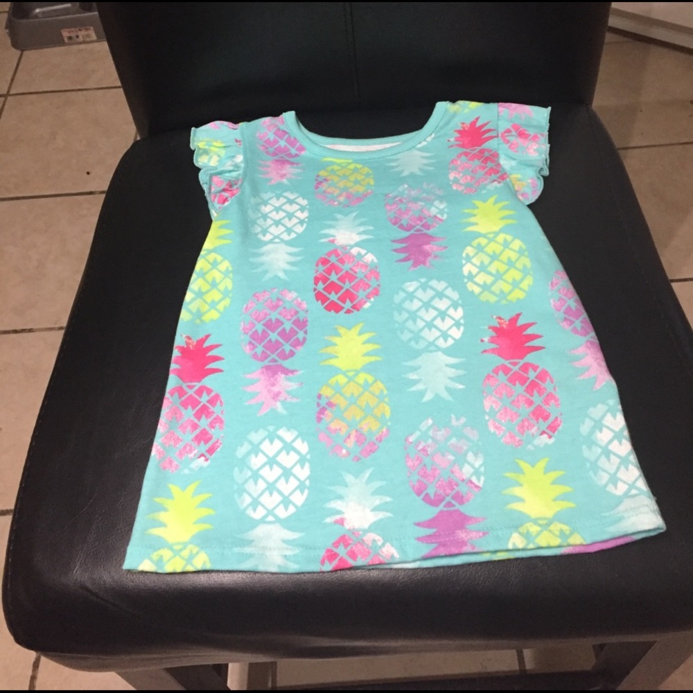 Short sleeve pineapple shirt