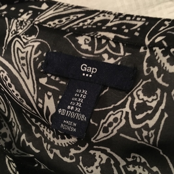 Cute casual shirt or blouse - Picture 2 of 4