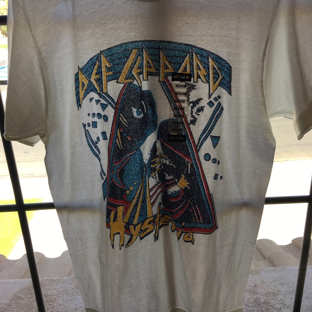 Brand new Hot Topic Shirt
