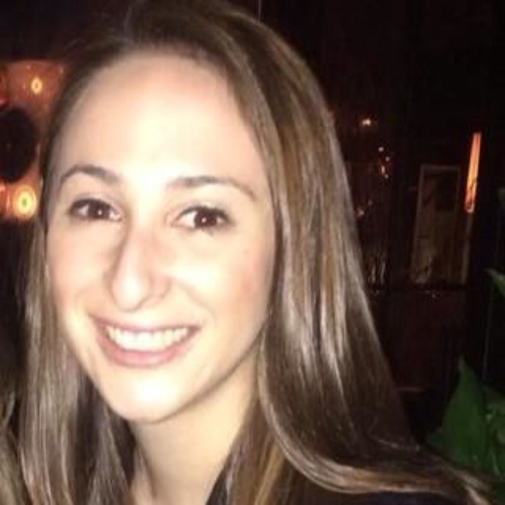 Meet your Posher, Arielle