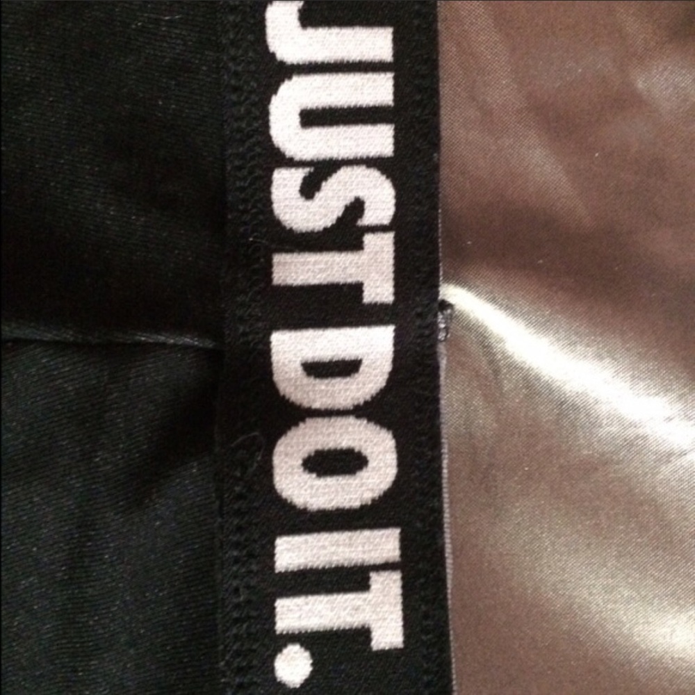 NIKE LEGGINGS