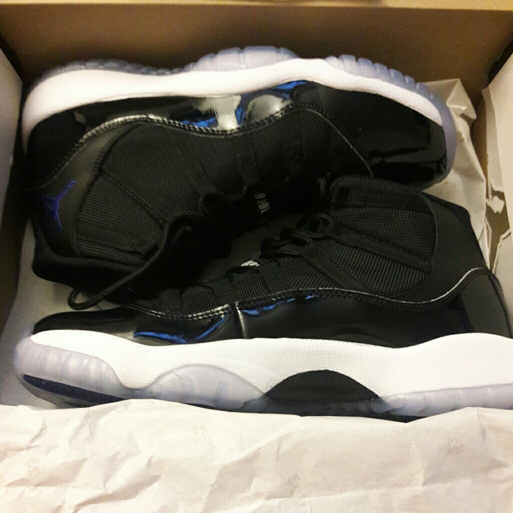 Jordan's Space Jams 23