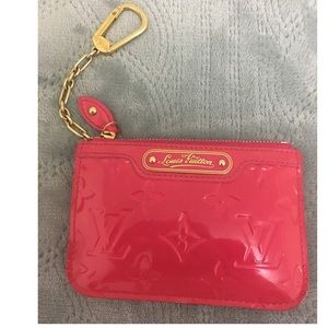 Louis Vuitton Vernis key pouch