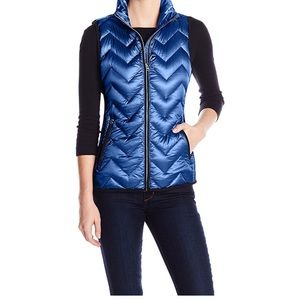 NWT Women's Calvin Klein Performance Vest XS