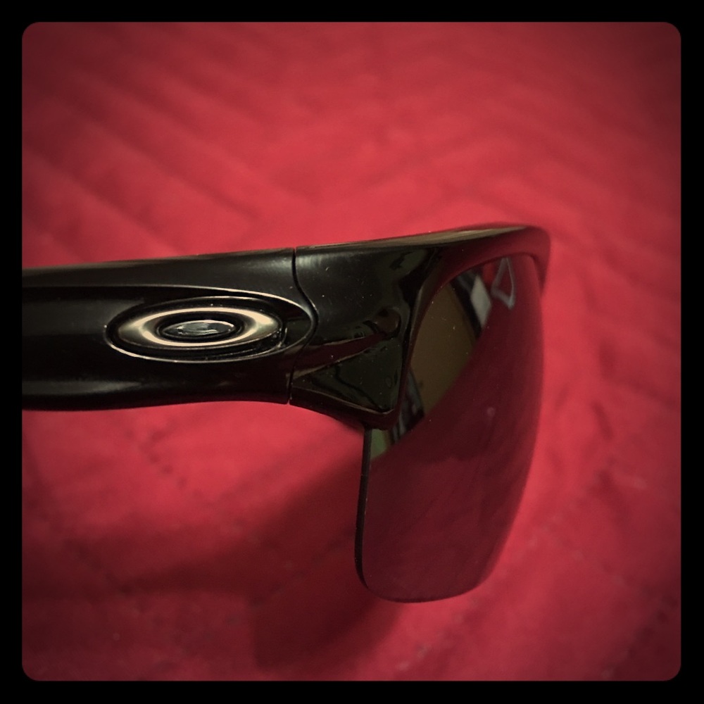 Oakley sunglasses