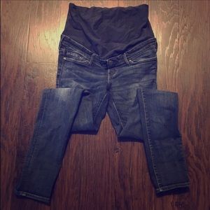 H&M Maternity Jeans EUC!