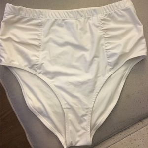 Plus size bikini bottoms
