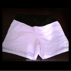 White LOFT maternity shorts size 10