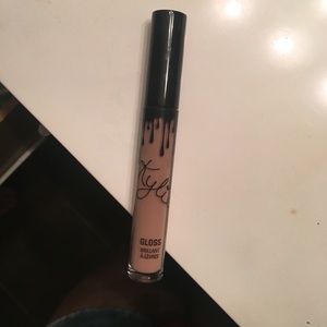 Kylie Jenner so cute