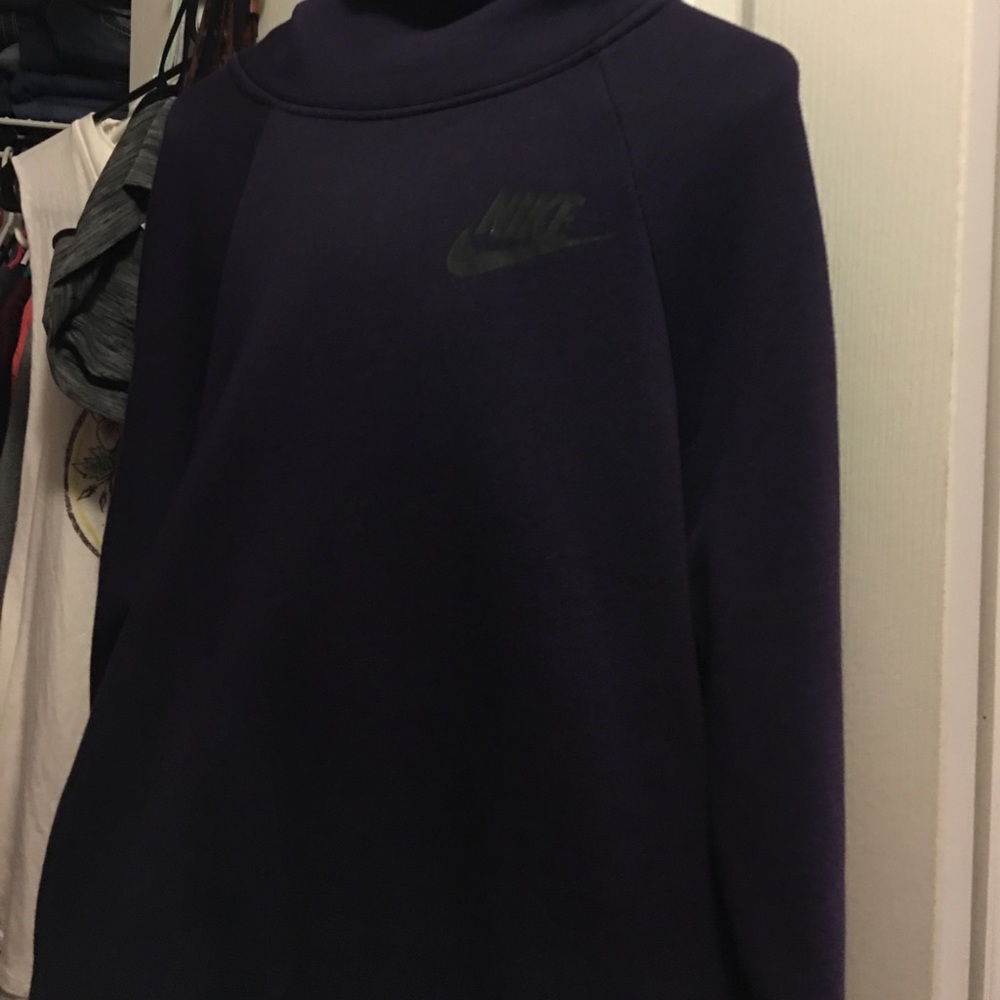 New Nike cowl neck dark plum color