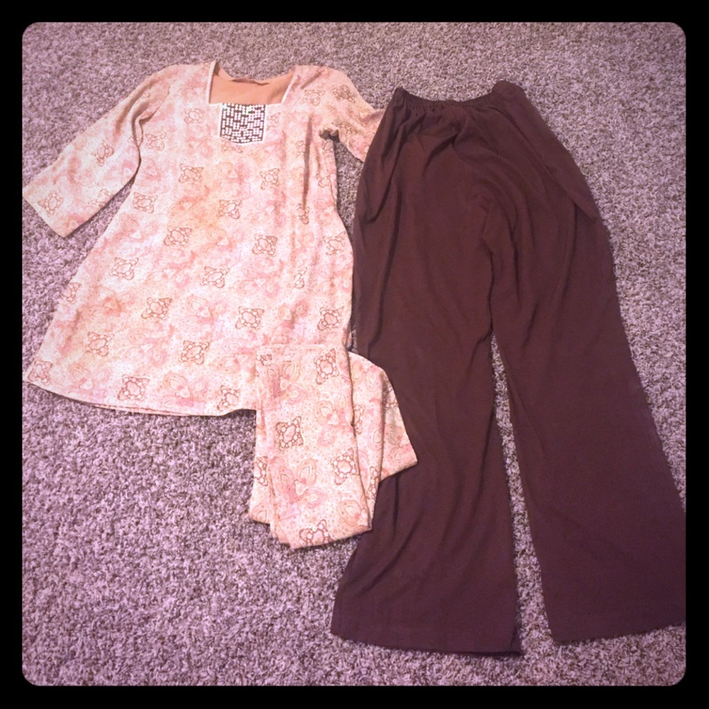 Short Kameez w flared trousers