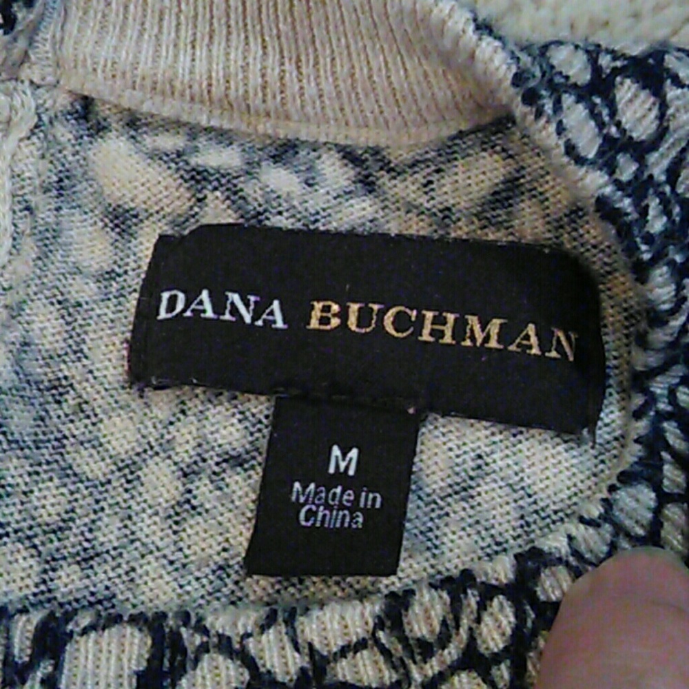 Dana Buchman gorgeous top - Picture 3 of 5