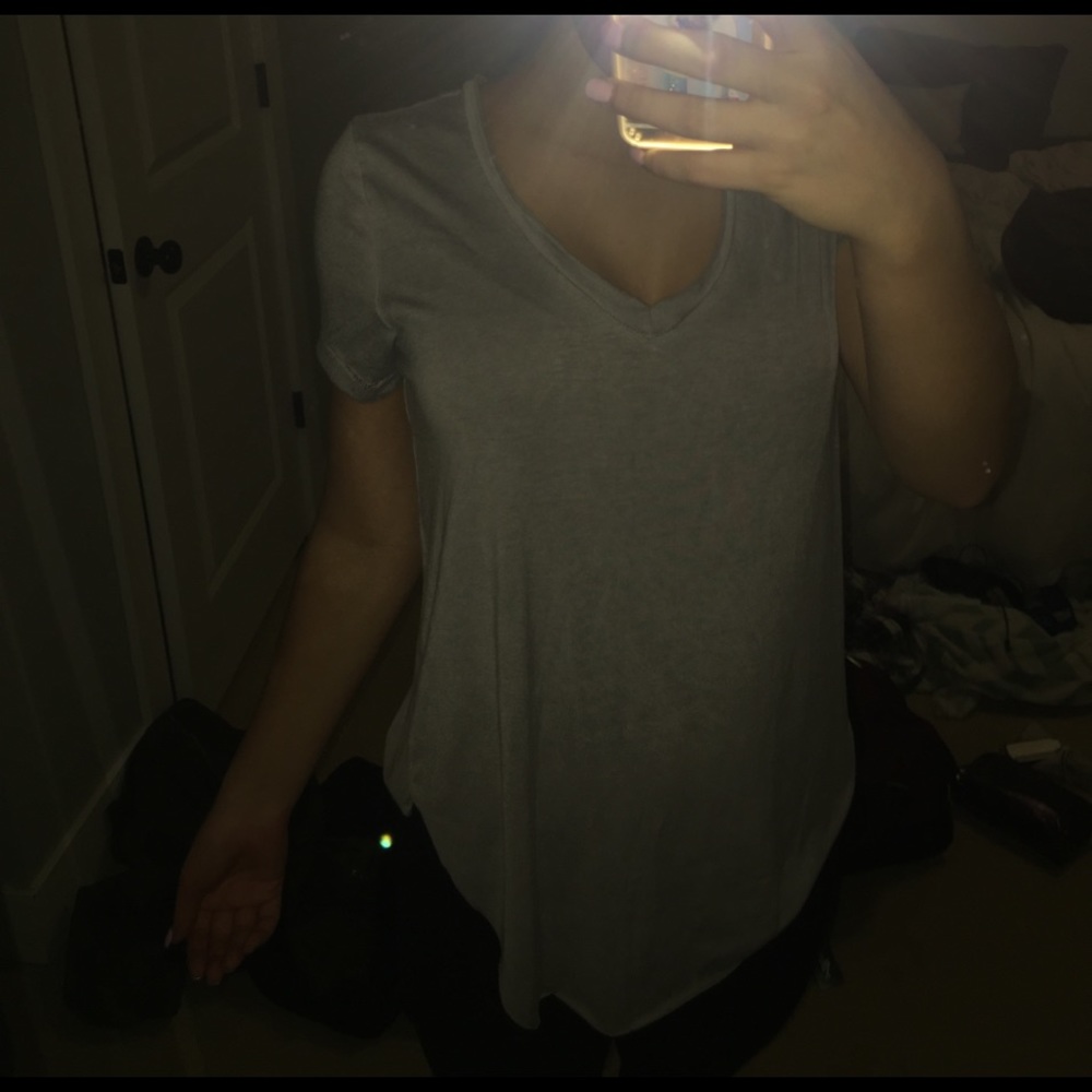 Grey vneck