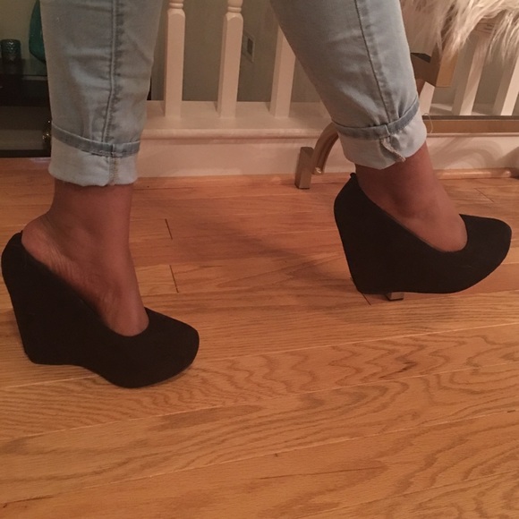 Black wedges - Picture 3 of 4