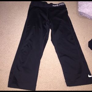 Mid length Nike leggings