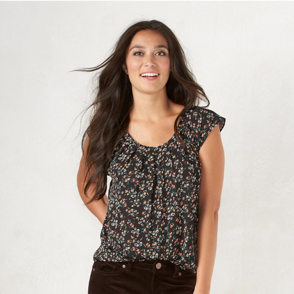 Lauren Conrad top